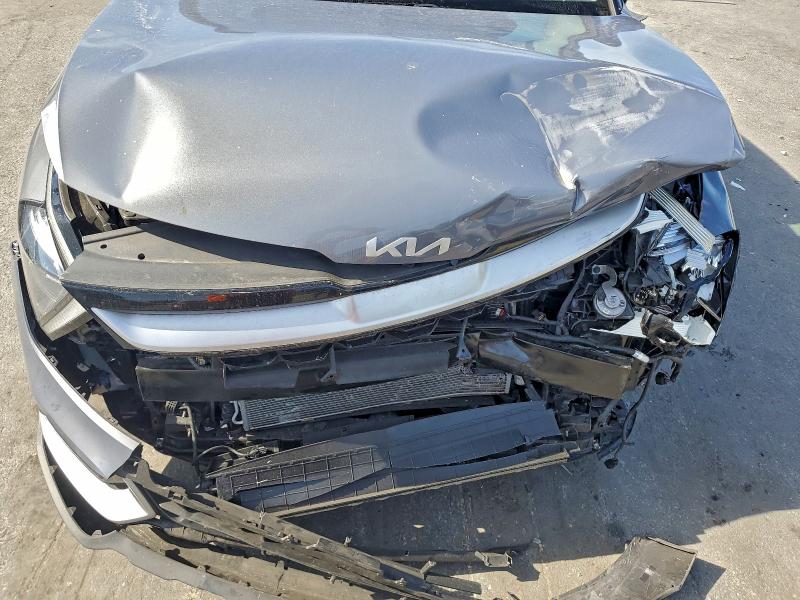 Фото 12 - KIA SPORTAGE