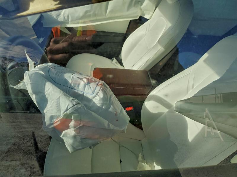 Фото 7 - TESLA MODEL 3