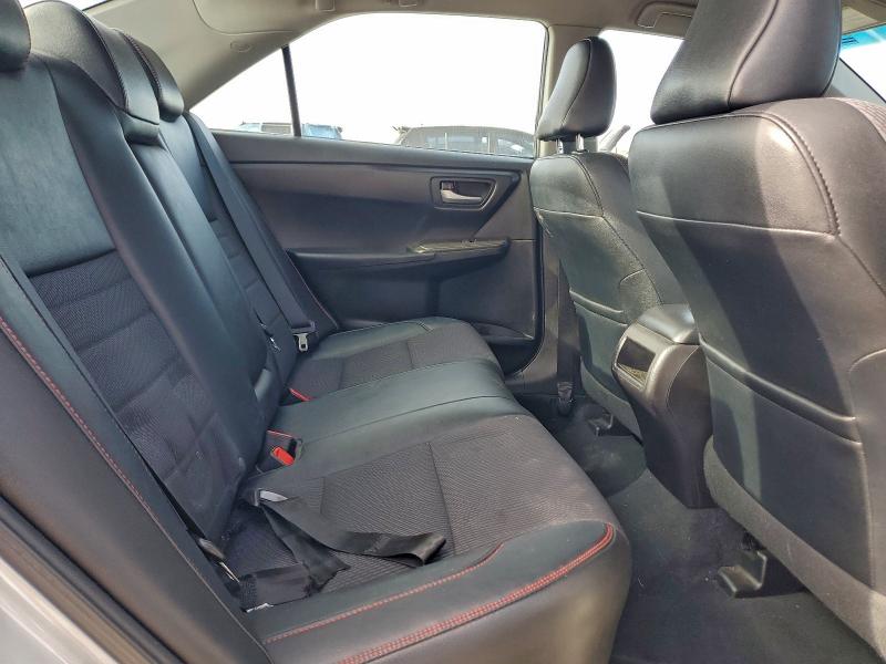 Фото 10 - TOYOTA CAMRY