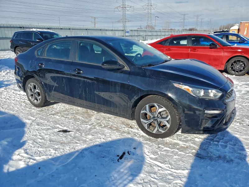 Фото 4 - KIA FORTE