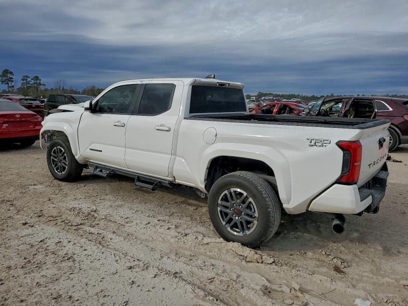 Фото 2 - TOYOTA TACOMA
