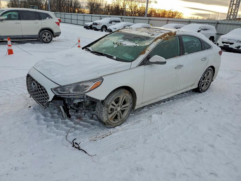 Фото 1 - HYUNDAI SONATA