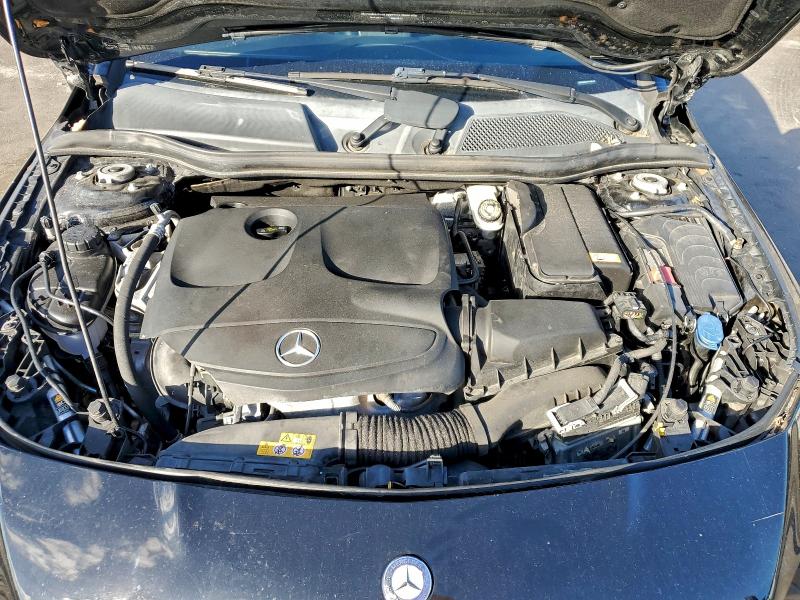 Фото 11 - MERCEDES-BENZ CLA-CLASS