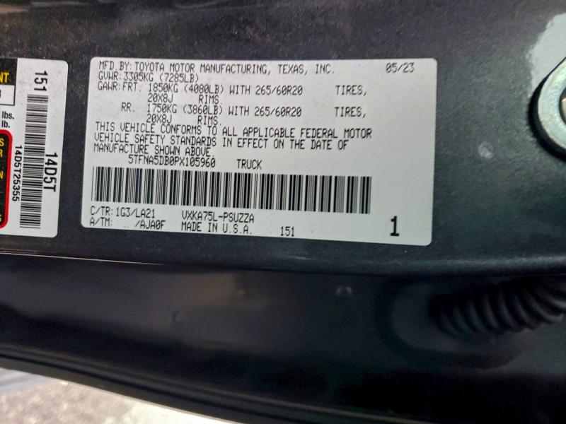 Фото 13 - TOYOTA TUNDRA