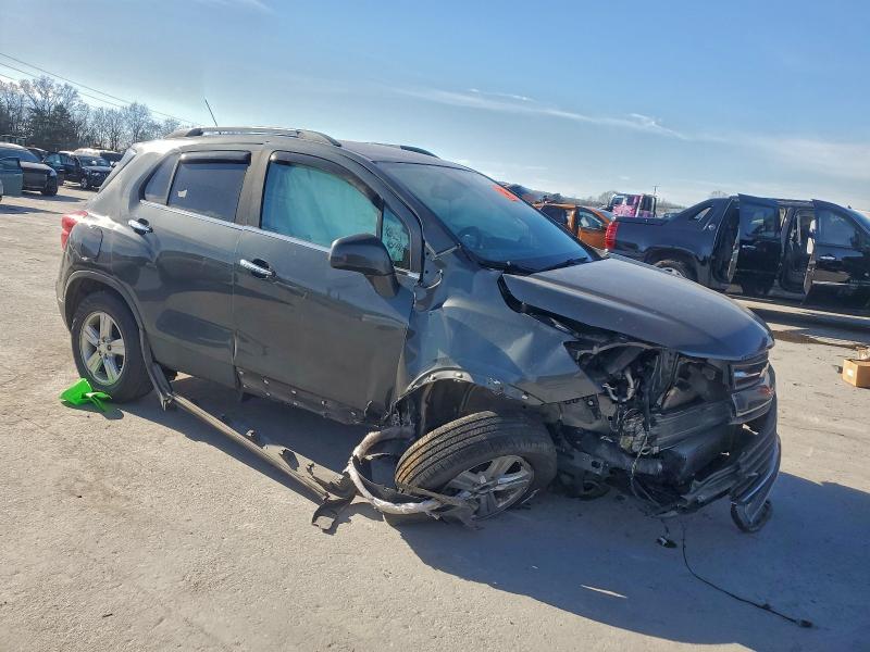 Фото 4 - CHEVROLET TRAX