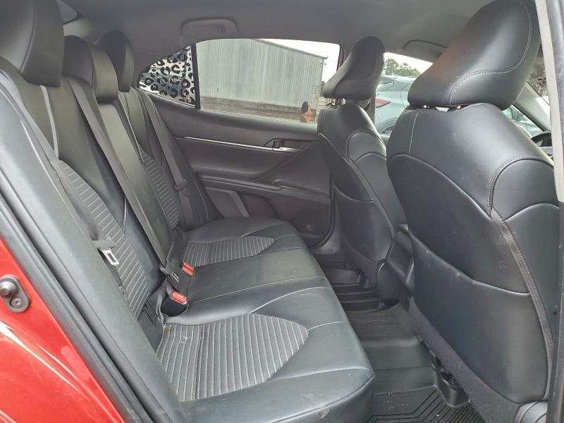 Фото 10 - TOYOTA CAMRY