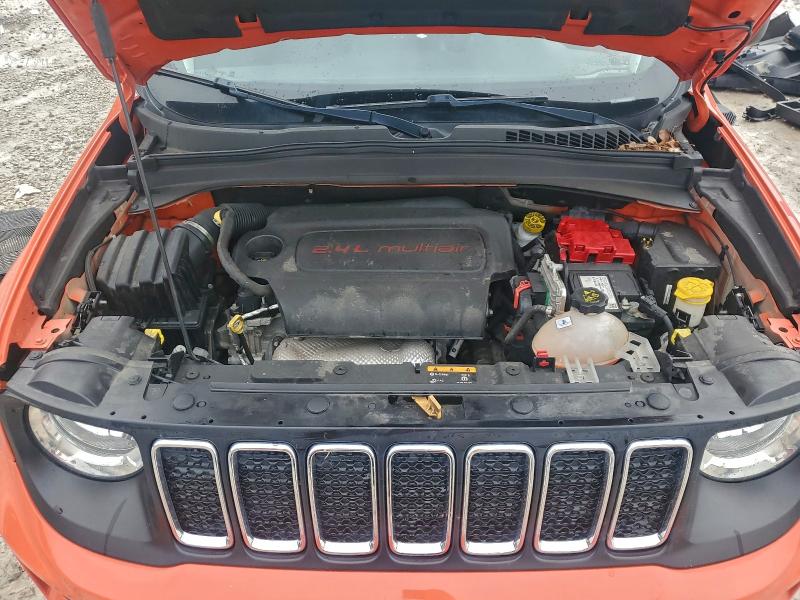 Фото 11 - JEEP RENEGADE