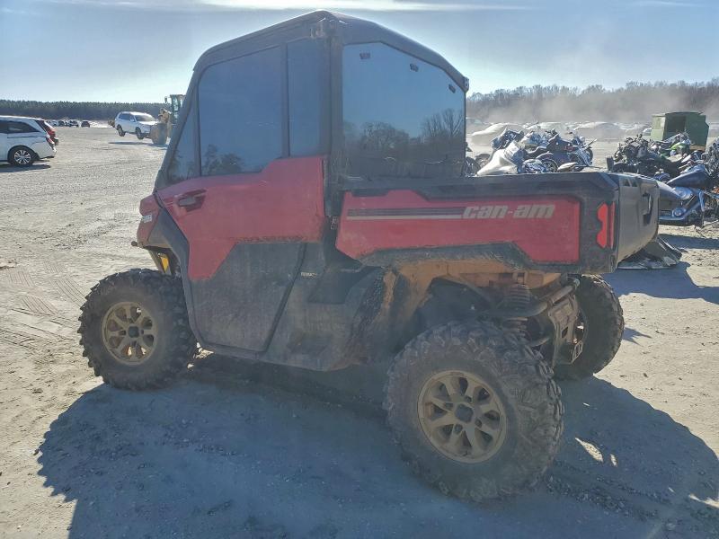 CAN-AM DEFENDER 2024