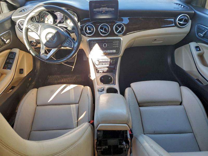 Фото 8 - MERCEDES-BENZ CLA-CLASS