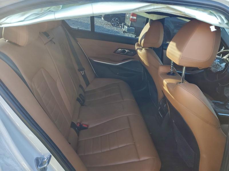 Фото 10 - BMW 3 SERIES