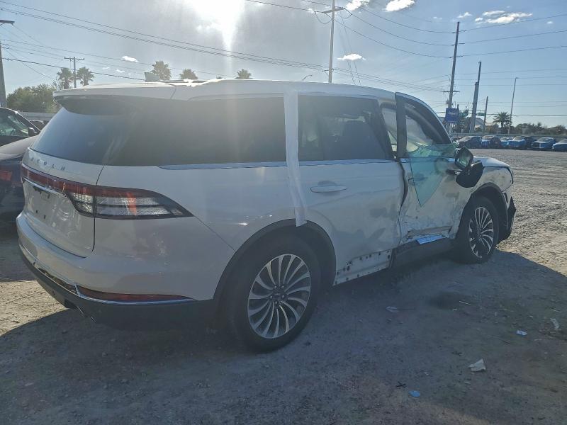 Фото 3 - LINCOLN AVIATOR