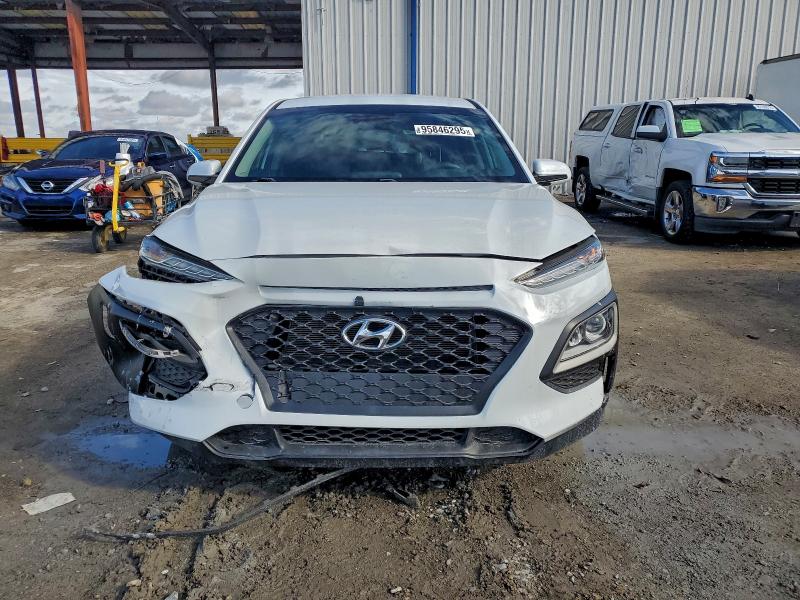 Фото 5 - HYUNDAI KONA