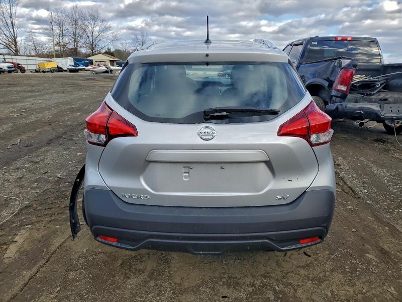 Фото 6 - NISSAN KICKS