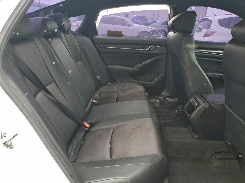 Фото 10 - HONDA ACCORD