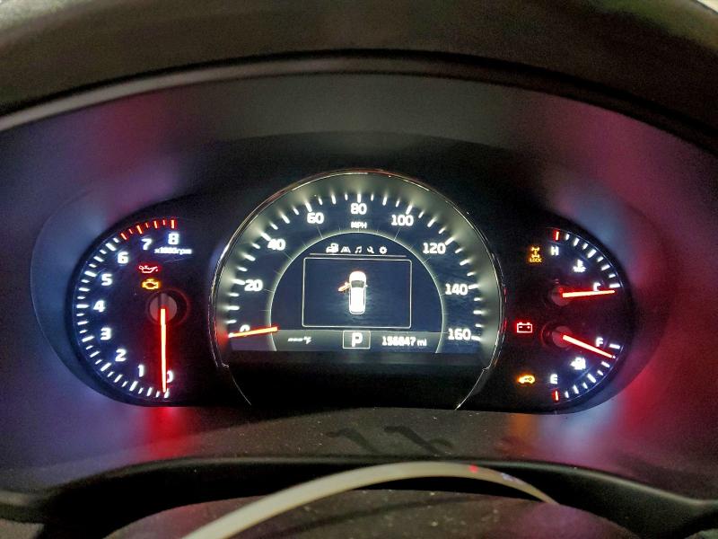 Фото 9 - KIA SORENTO