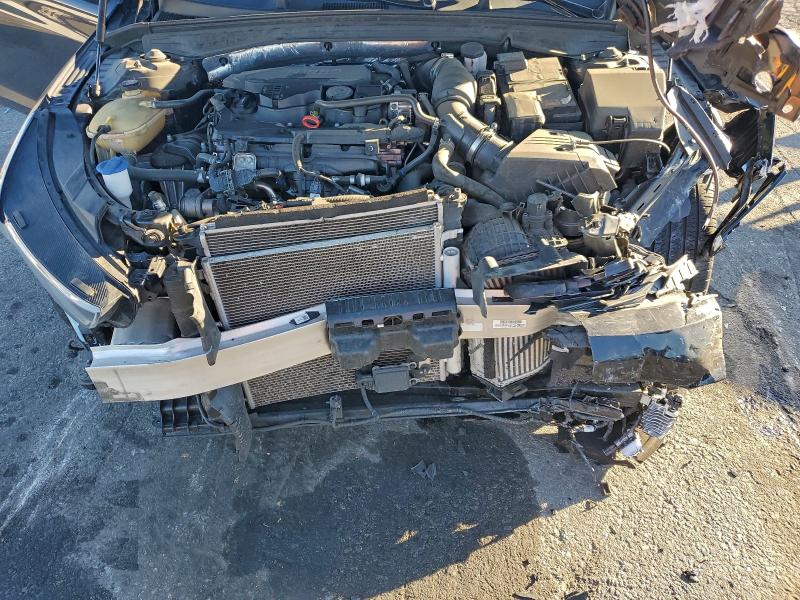 Фото 11 - KIA K5