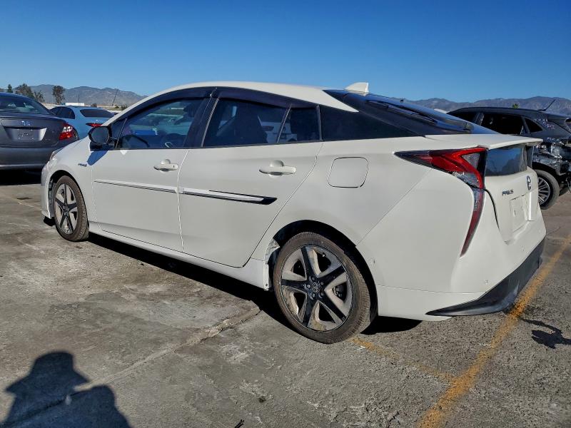 Фото 2 - TOYOTA PRIUS