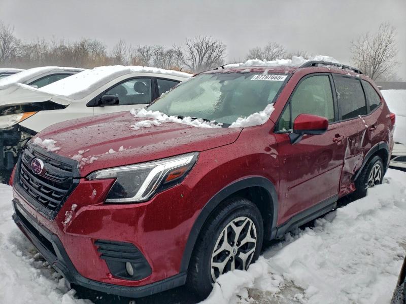 Фото 1 - SUBARU FORESTER