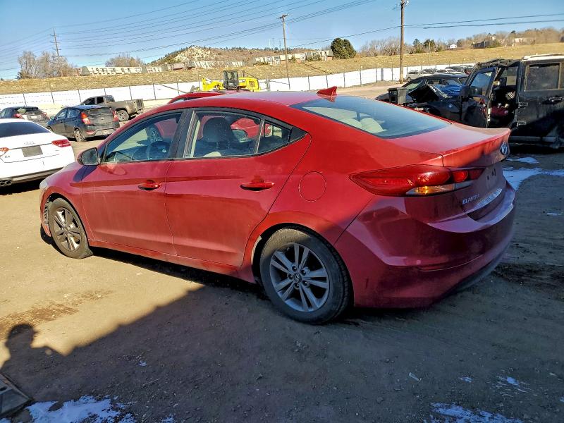 Фото 2 - HYUNDAI ELANTRA