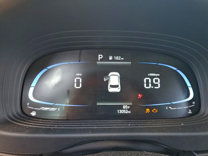 Фото 9 - HYUNDAI VENUE