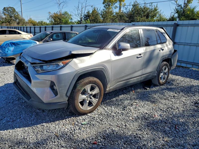 Фото 1 - TOYOTA RAV4