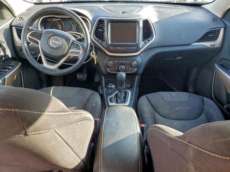 Фото 8 - JEEP GRAND CHER