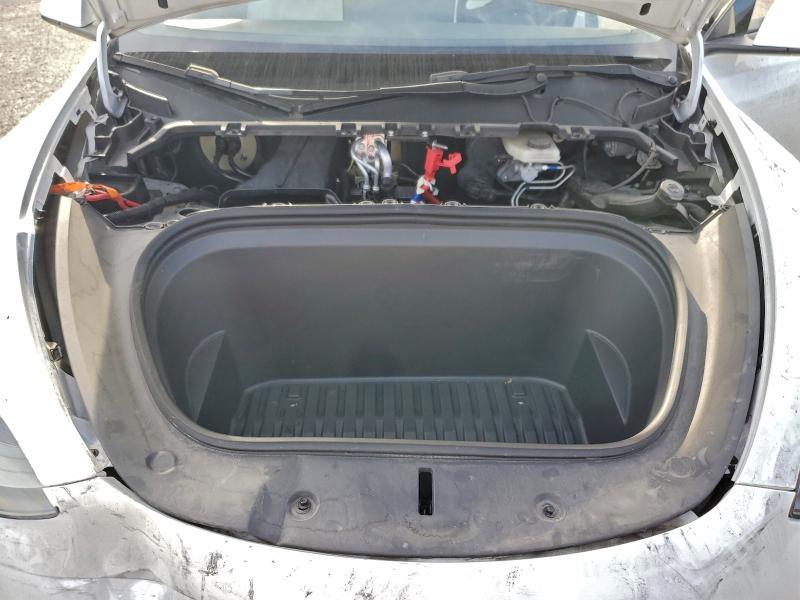 Фото 12 - TESLA MODEL Y