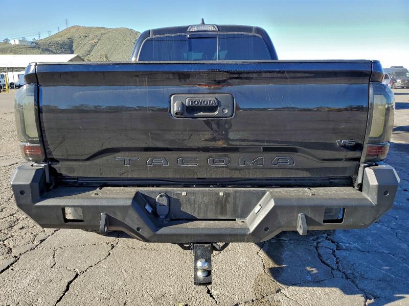 Фото 6 - TOYOTA TACOMA