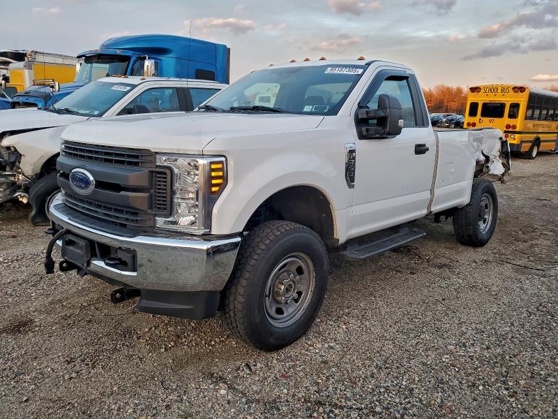 Фото 1 - FORD F350