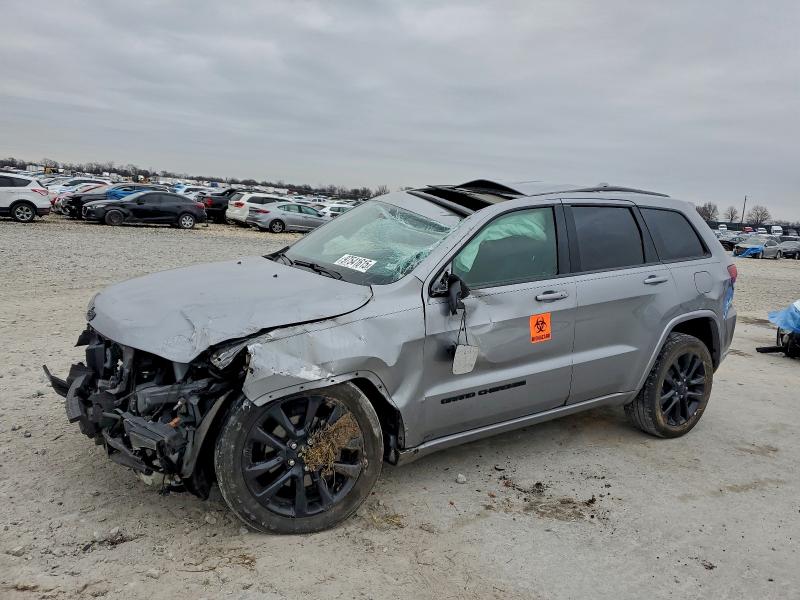 Фото 1 - JEEP GRAND CHER