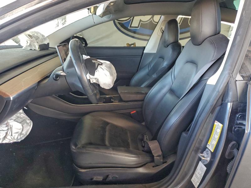 Фото 7 - TESLA MODEL 3