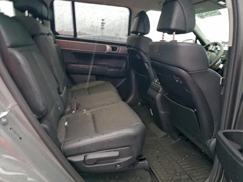 Фото 11 - HYUNDAI SANTA FE