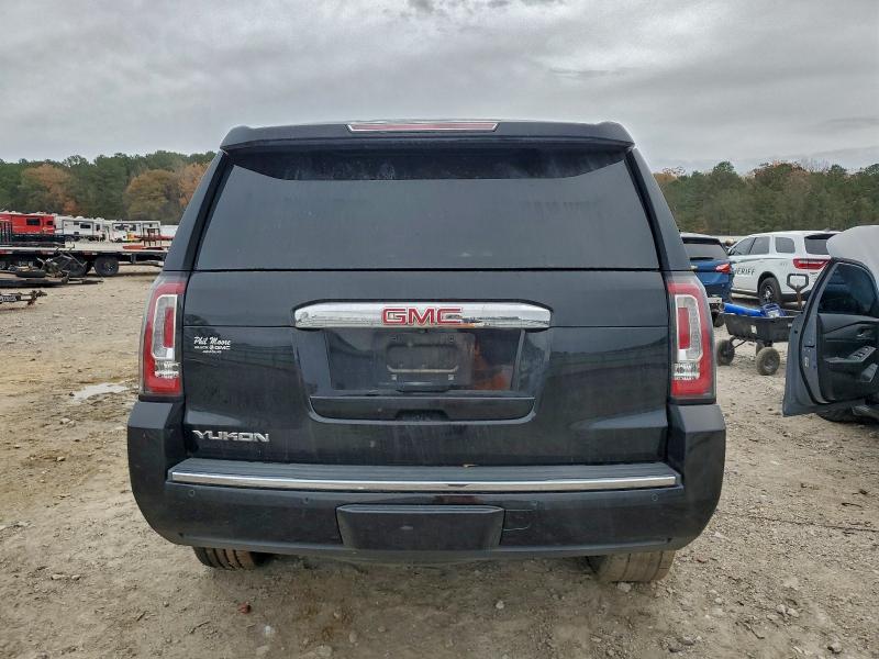 Фото 6 - GMC YUKON