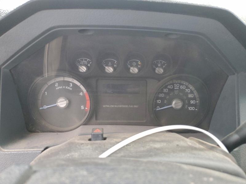 Фото 9 - FORD F550