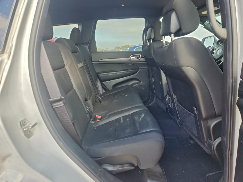 Фото 11 - JEEP GRAND CHER