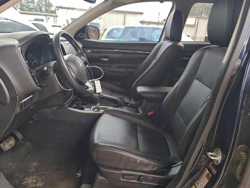 Фото 7 - MITSUBISHI OUTLANDER