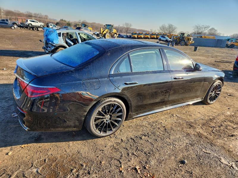 Фото 3 - MERCEDES-BENZ S-CLASS