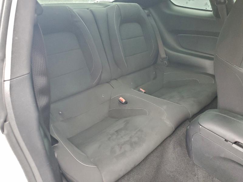 Фото 10 - FORD MUSTANG