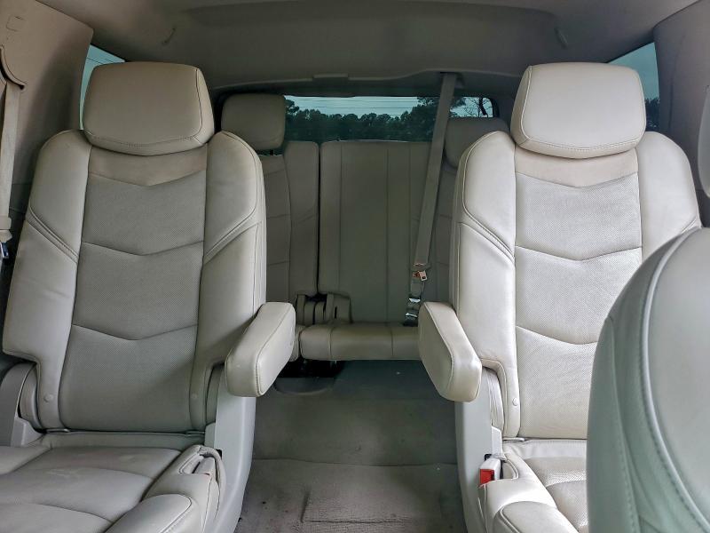 Фото 10 - CADILLAC ESCALADE