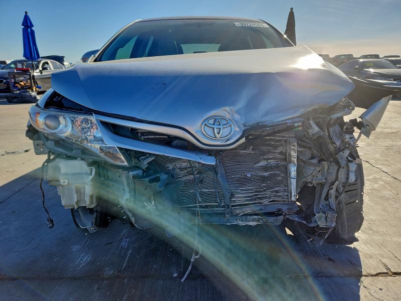 Фото 5 - TOYOTA VENZA