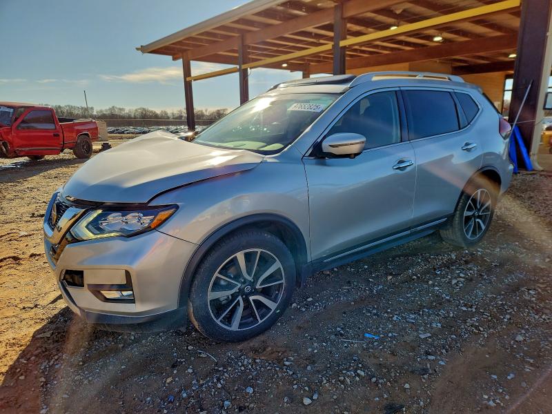 Фото 1 - NISSAN ROGUE