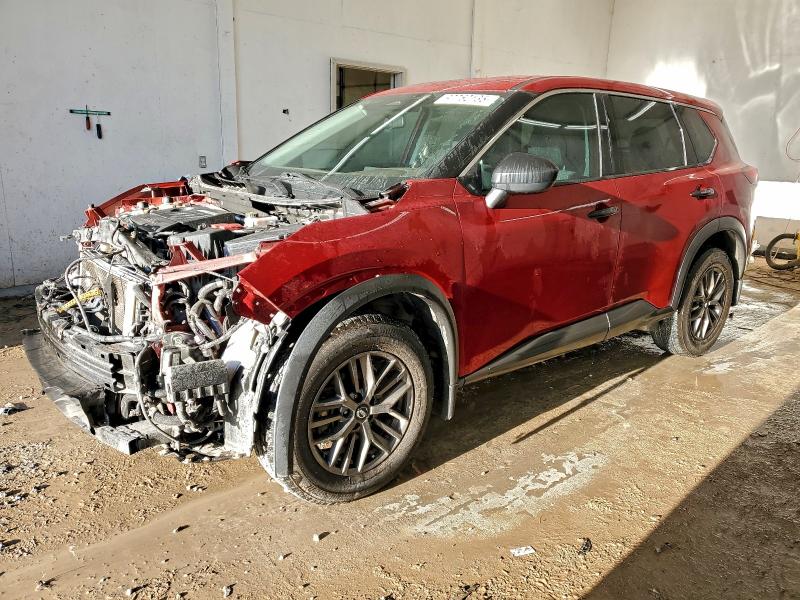 Фото 1 - NISSAN ROGUE