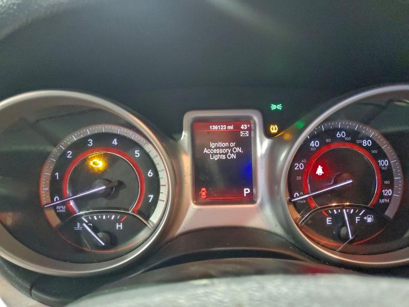 Фото 9 - DODGE JOURNEY