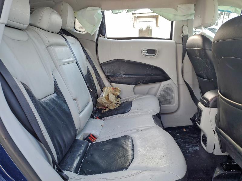 Фото 11 - JEEP COMPASS