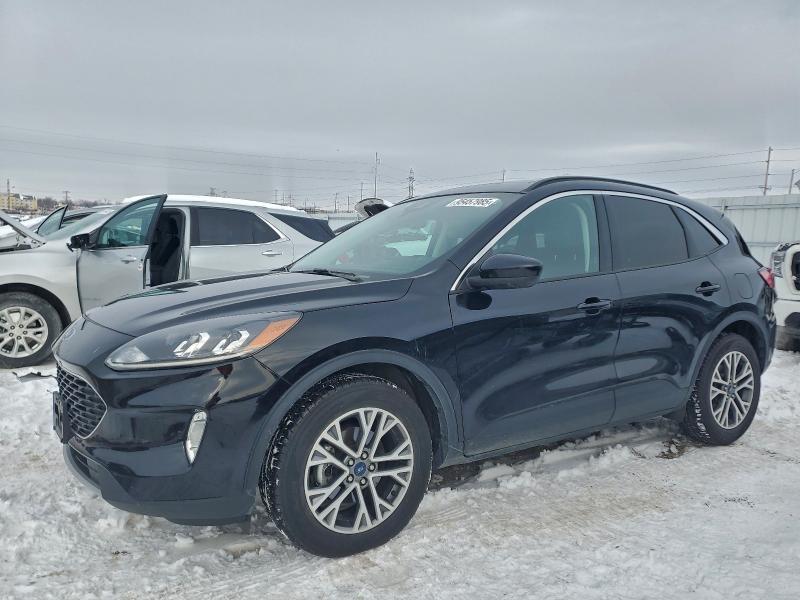 Фото 1 - FORD ESCAPE