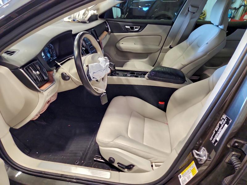 Фото 7 - VOLVO S60