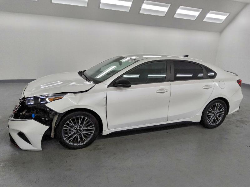 Фото 1 - KIA FORTE