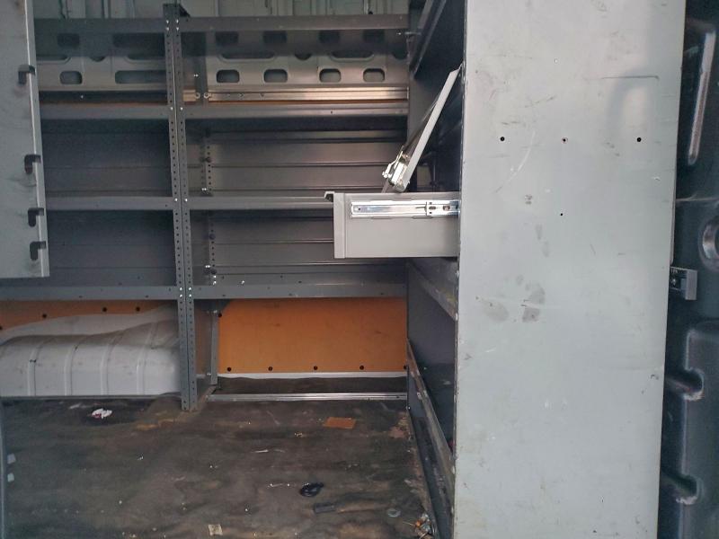 Фото 11 - NISSAN NV