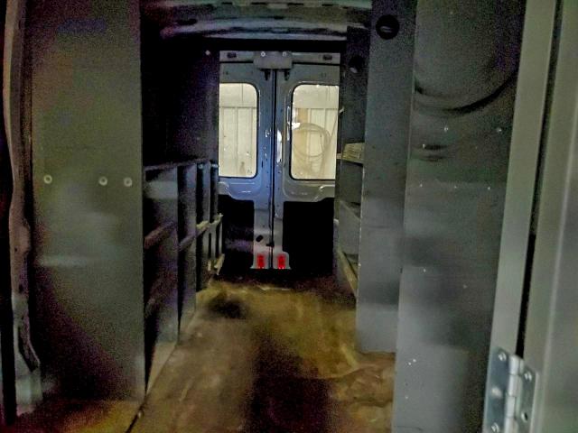 Фото 10 - FORD TRANSIT