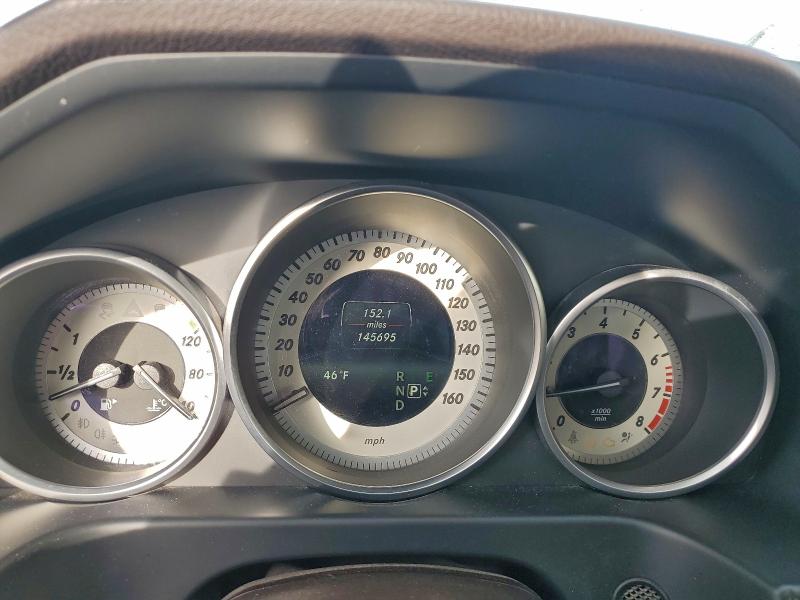 Фото 9 - MERCEDES-BENZ E-CLASS